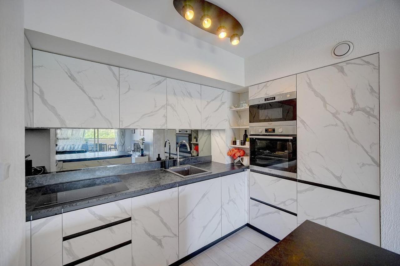 Immogroom - 2 Br- Bright - Terrace - Wifi - Air Conditioning Cannes Extérieur photo